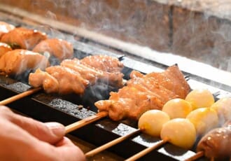 一串に込めた丁寧な仕事。芝大門「焼鳥 鳥澄」で、焼鳥と日本ワインを楽しむ